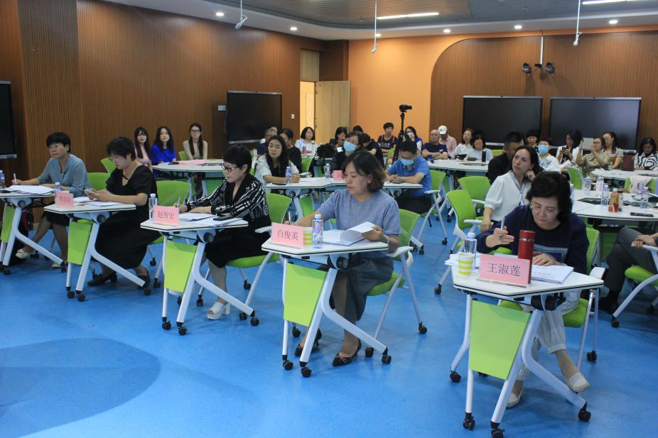 8d7d282805f1d4df5b78146f923152e